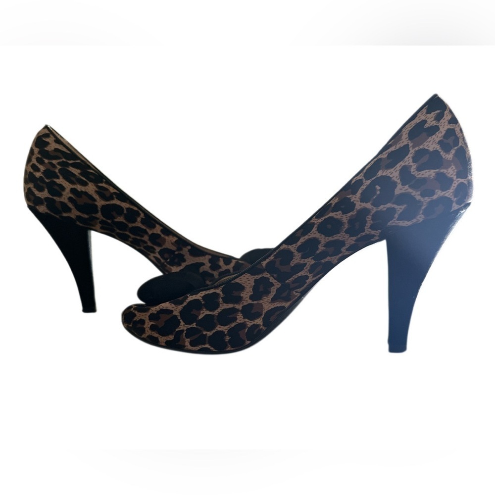 Platinum BP Womens Peep Toe Leopard High Heels, size 8M